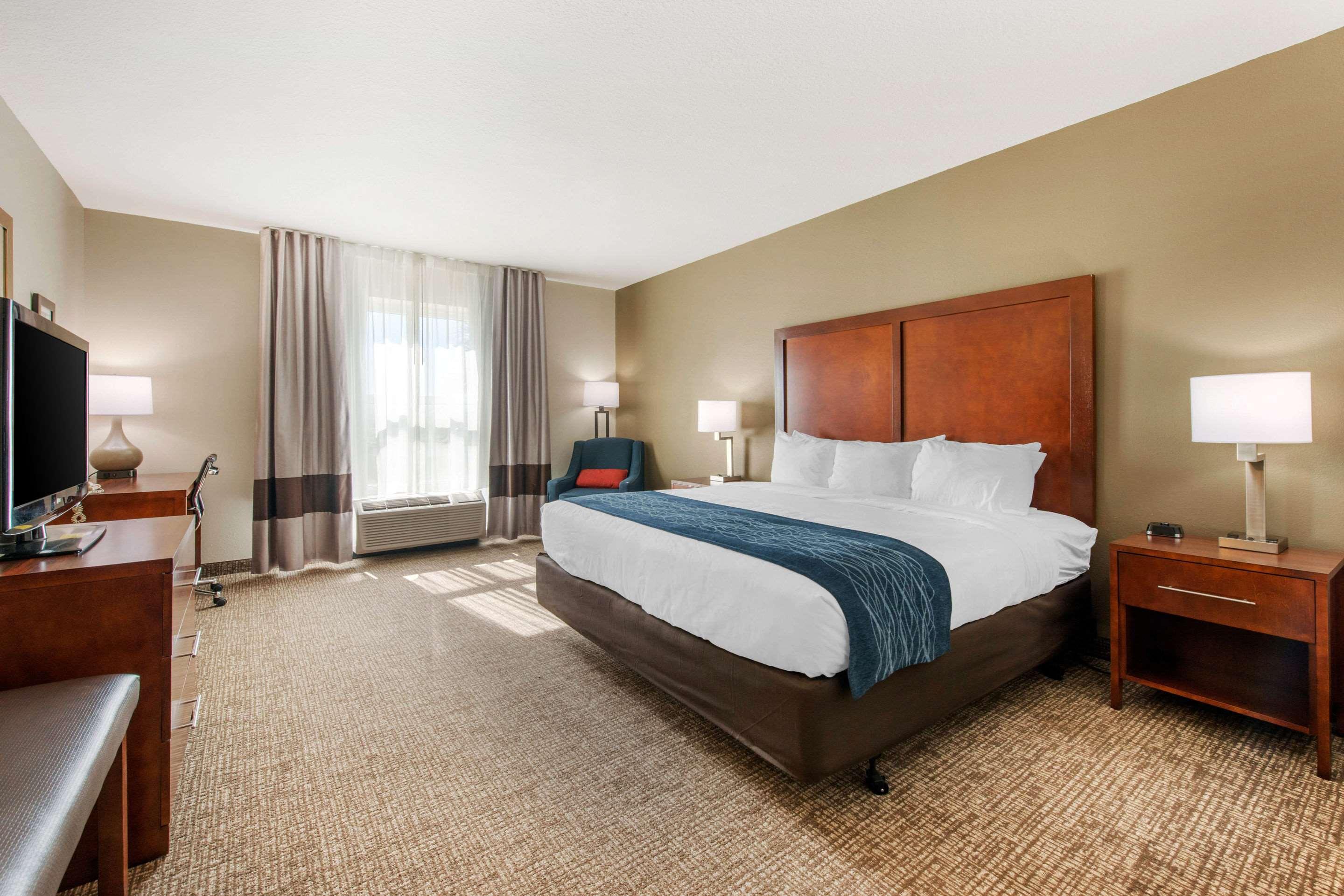 Comfort Inn & Suites Tavares North Exterior photo